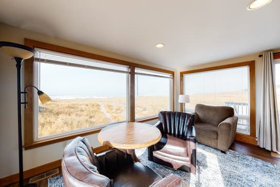 Beautiful oceanfront home with a gorgeous view