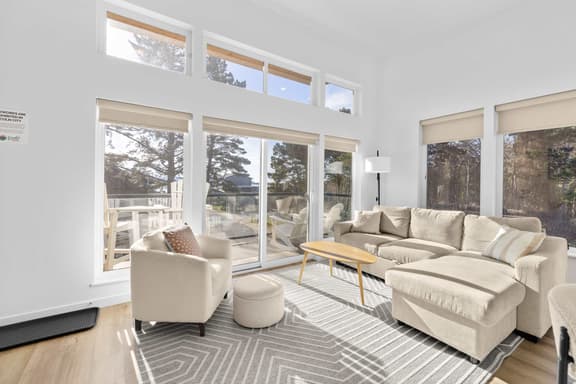 Modern Lincoln City loft near Siletz Bay, Taft Beach, and D River