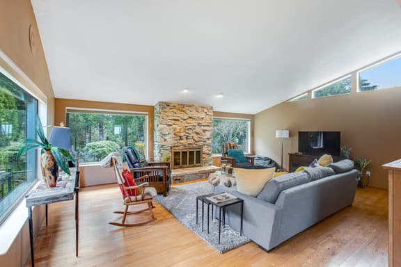 Exquisite Home with Top of the World Views Free WiFi Washer Dryer